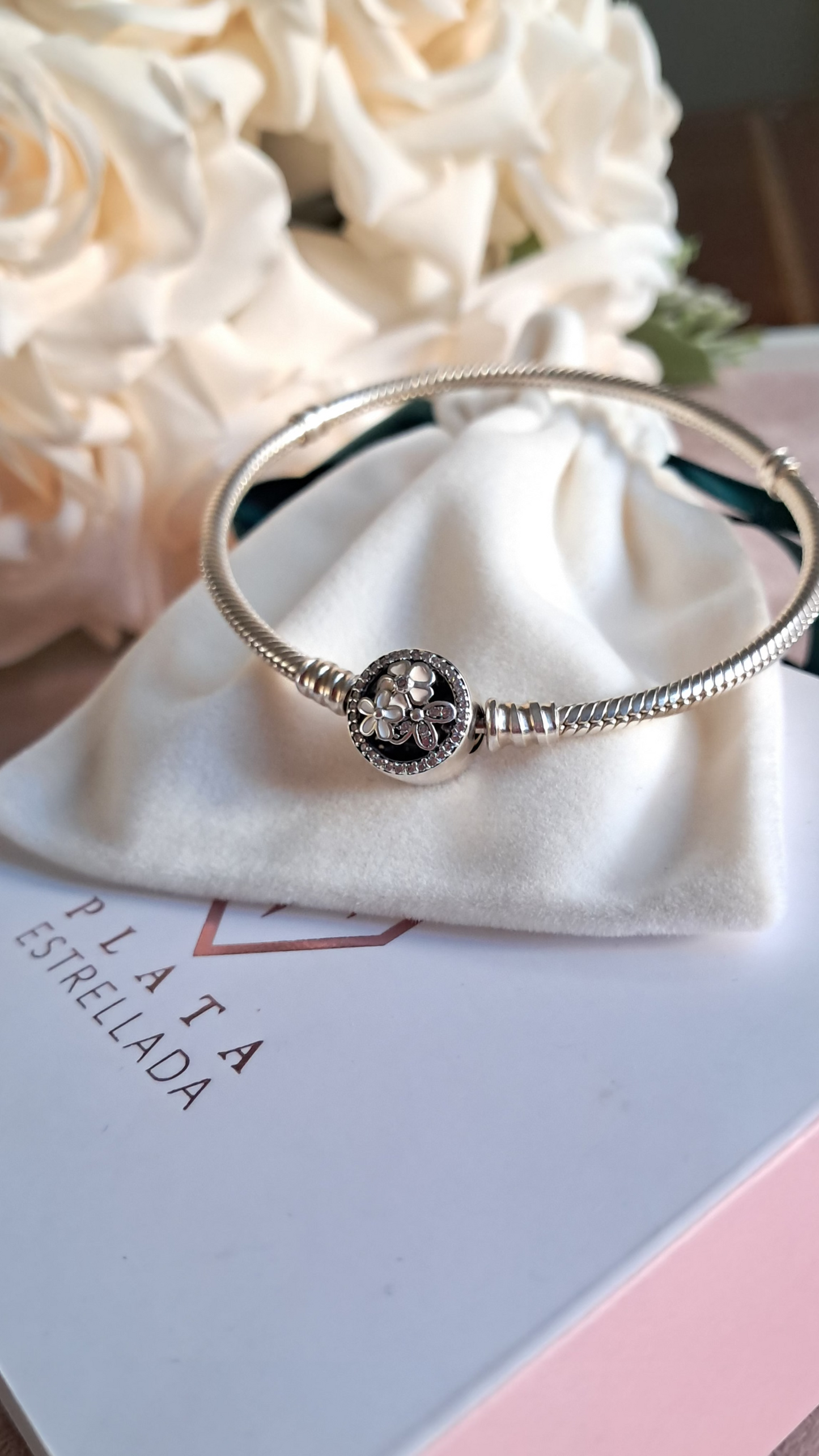 Pulsera con Cierre de Flores para Charms en Plata 925