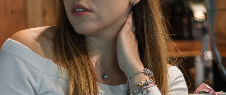 Collares