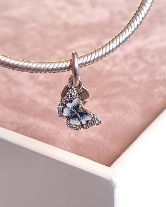 Charm Mariposa Azul en Plata 925 – Inspiración y Libertad